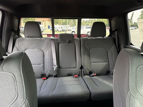 New 2025 RAM 1500 Big Horn image 28