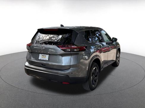 Used 2025 Nissan Rogue SV FWD image 12