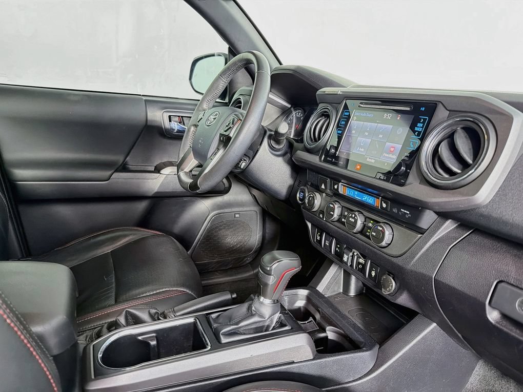 Used 2019 Toyota Tacoma TRD Pro AWD/4WD image 33