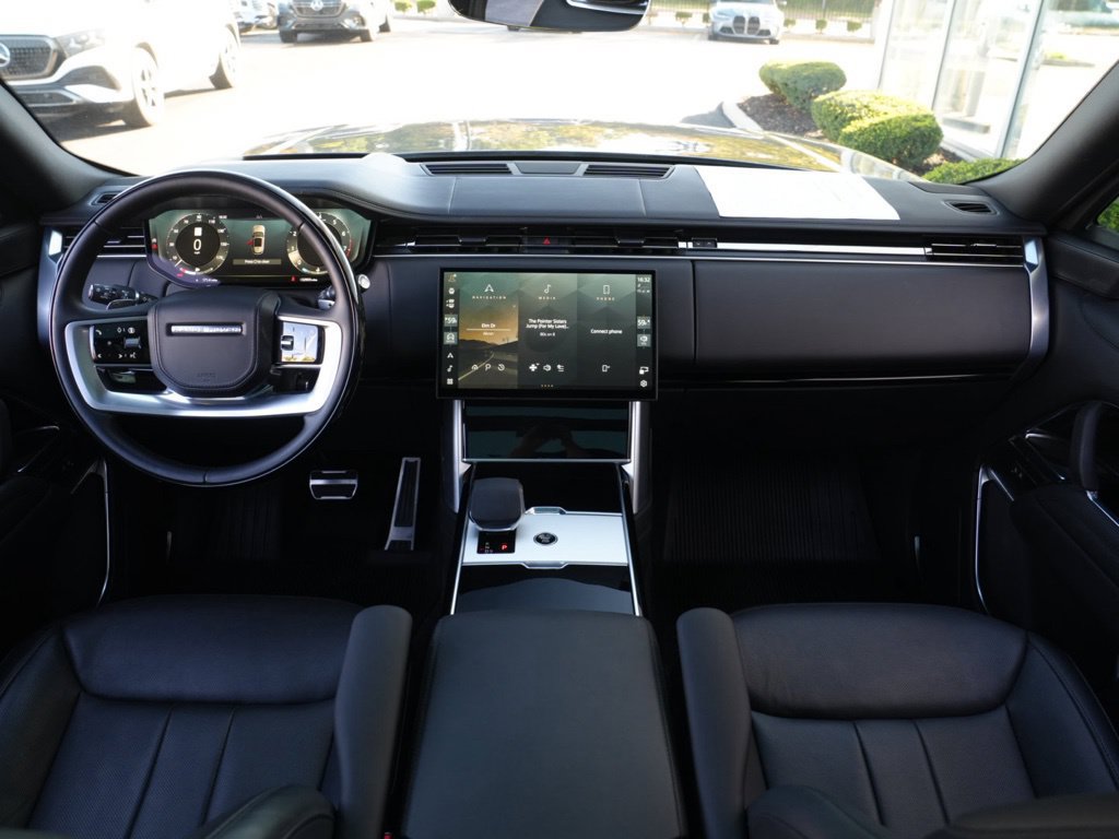 Used 2024 Land Rover Range Rover SE AWD/4WD image 26