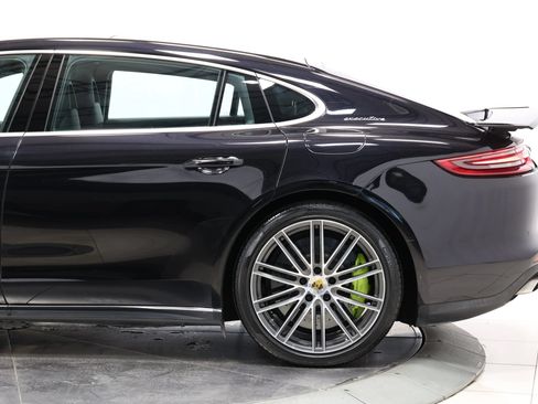 Used 2018 Porsche Panamera Turbo S Executive w/ Assistance Package AWD/4WD image 8