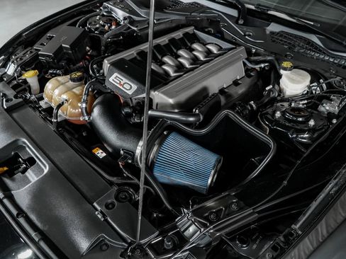 Used 2017 Ford Mustang GT Premium w/ Equipment Group 401A RWD image 41