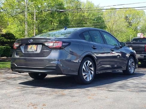 Used 2025 Subaru Legacy Limited AWD/4WD image 3
