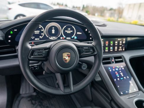 Certified 2025 Porsche Taycan image 14