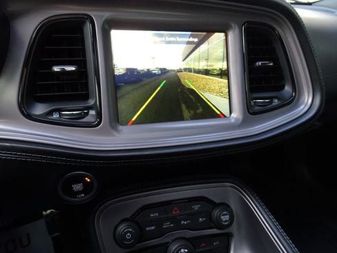 Used 2023 Dodge Challenger R/T w/ Plus Package image 19