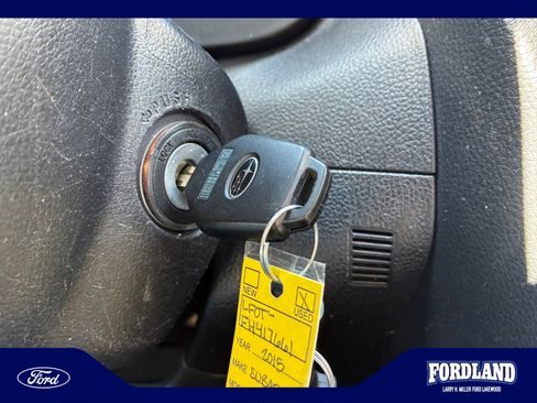 Used 2015 Subaru Forester 2.5i Premium AWD/4WD image 29
