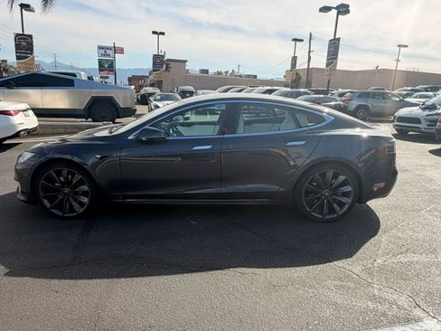Used 2017 Tesla Model S P100D image 4