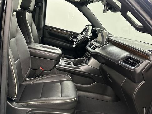 Used 2023 Chevrolet Tahoe Premier AWD/4WD image 43