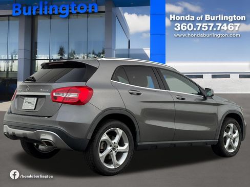 Used 2018 Mercedes-Benz GLA 250 4MATIC image 6