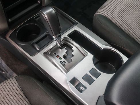 Used 2020 Toyota 4Runner SR5 image 21