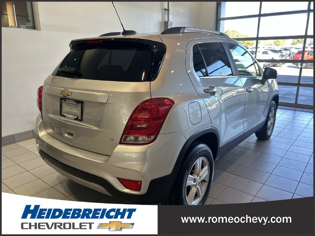Used 2019 Chevrolet Trax LT w/ LT Convenience Package AWD/4WD image 4