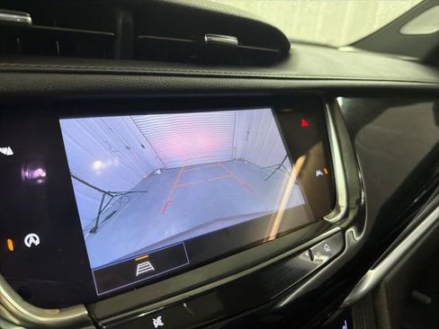 Used 2023 Cadillac XT6 Premium Luxury FWD image 35