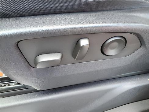 Used 2022 Chevrolet Silverado 1500 RST w/ Z71 Off-Road Package image 23