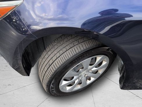 Used 2023 Toyota Corolla LE image 46