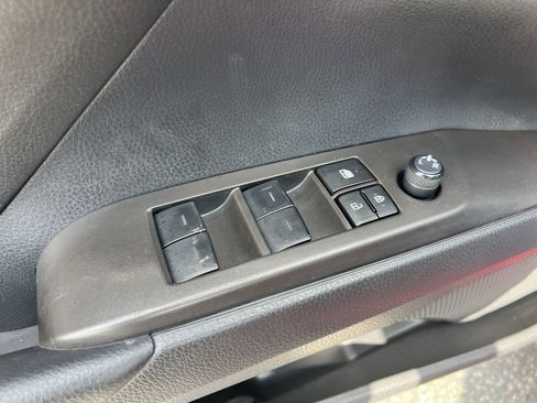 Used 2023 Toyota Camry LE FWD image 15