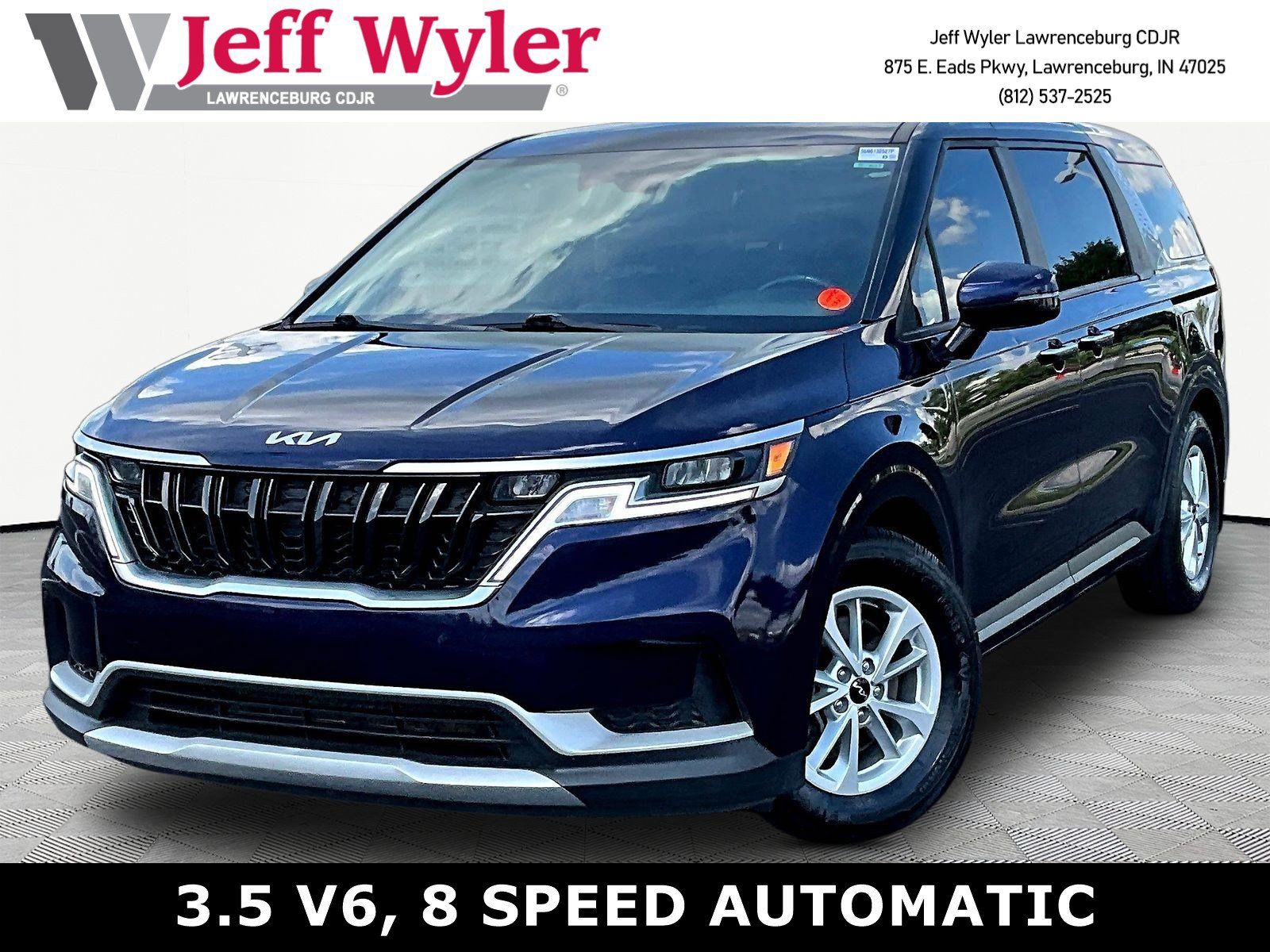 Used 2022 Kia Carnival LX FWD image 1