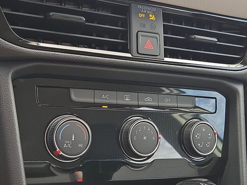 New 2026 Volkswagen Taos S FWD image 19