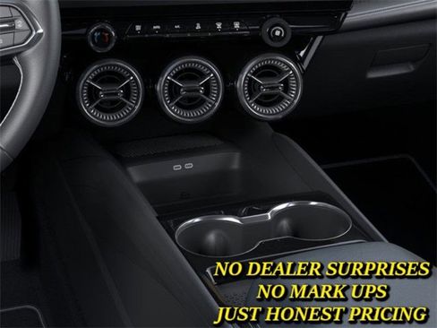 New 2025 Chevrolet Blazer EV LT image 23