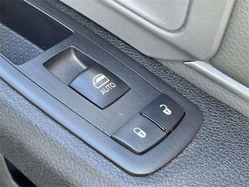 Used 2024 RAM 1500 Classic SLT image 13