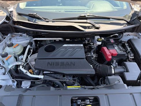 Used 2025 Nissan Rogue SV AWD/4WD image 32