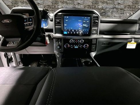 New 2025 Ford F150 XLT w/ Equipment Group 301A Standard image 5