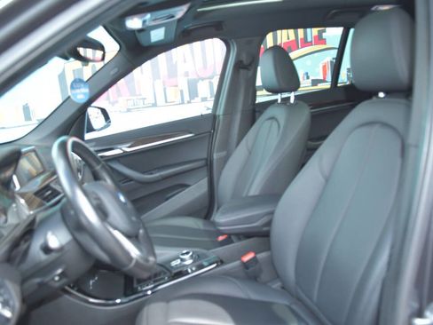 Used 2016 BMW X1 xDrive28i w/ Premium Package image 17