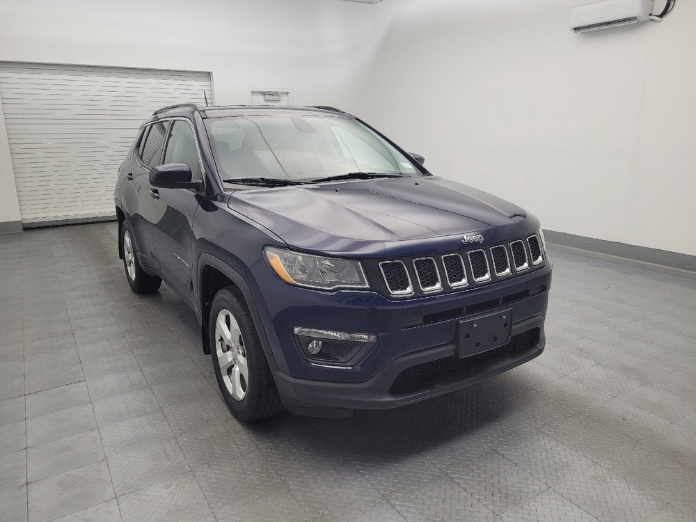 Used 2020 Jeep Compass Latitude w/ Cold Weather Group AWD/4WD image 13