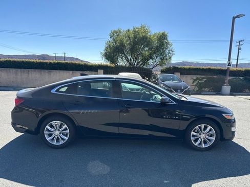 Used 2023 Chevrolet Malibu LT FWD image 9