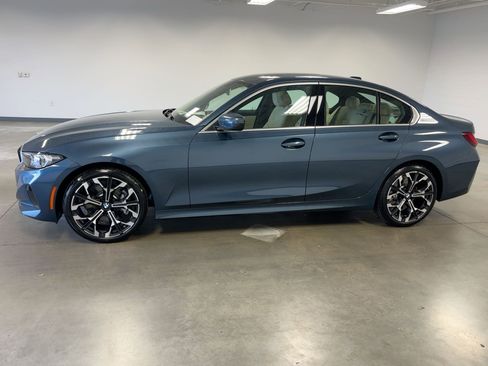 Used 2026 BMW 330i Sedan w/ Convenience Package image 2
