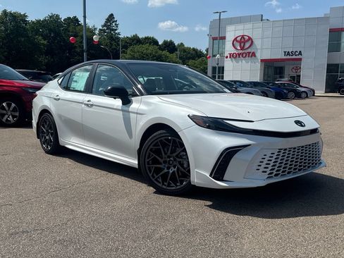 New 2026 Toyota Camry XSE AWD/4WD image 1