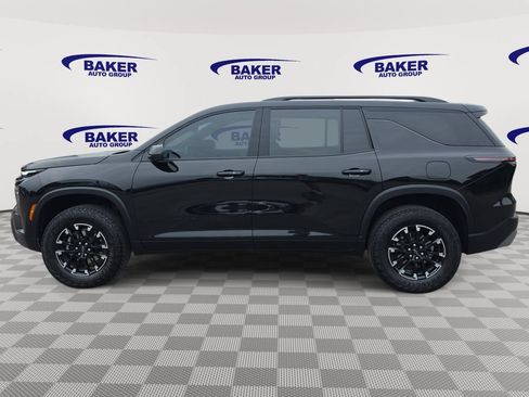 Used 2025 Chevrolet Traverse Z71 w/ Driver Confidence Package AWD/4WD image 8