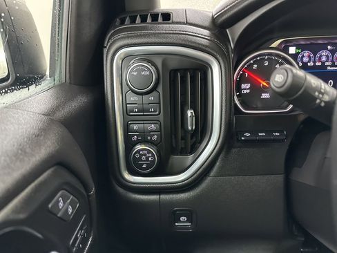 Used 2022 Chevrolet Silverado 1500 LTZ w/ LTZ Premium Package image 37