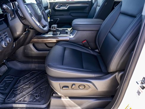 New 2025 Chevrolet Silverado 1500 RST image 12