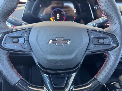 New 2026 Chevrolet Trax RS w/ Sunroof Package FWD image 29
