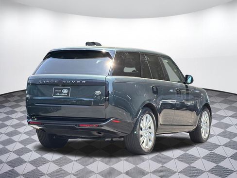 Used 2023 Land Rover Range Rover SE AWD/4WD image 9