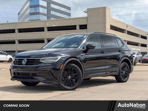Used 2022 Volkswagen Tiguan SE R-Line image 1