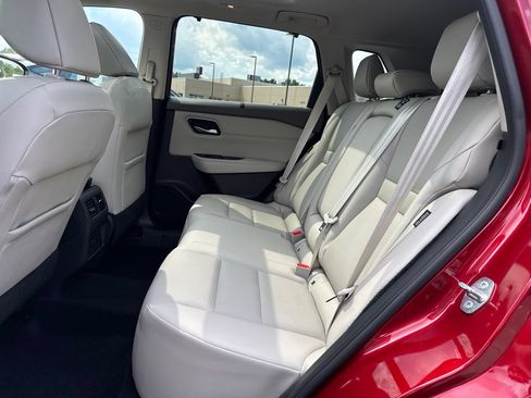 Used 2021 Nissan Rogue SV w/ Premium Package AWD/4WD image 20