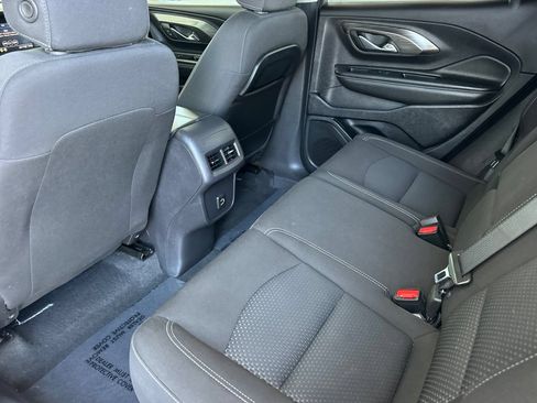 Used 2024 GMC Terrain SLE FWD image 14