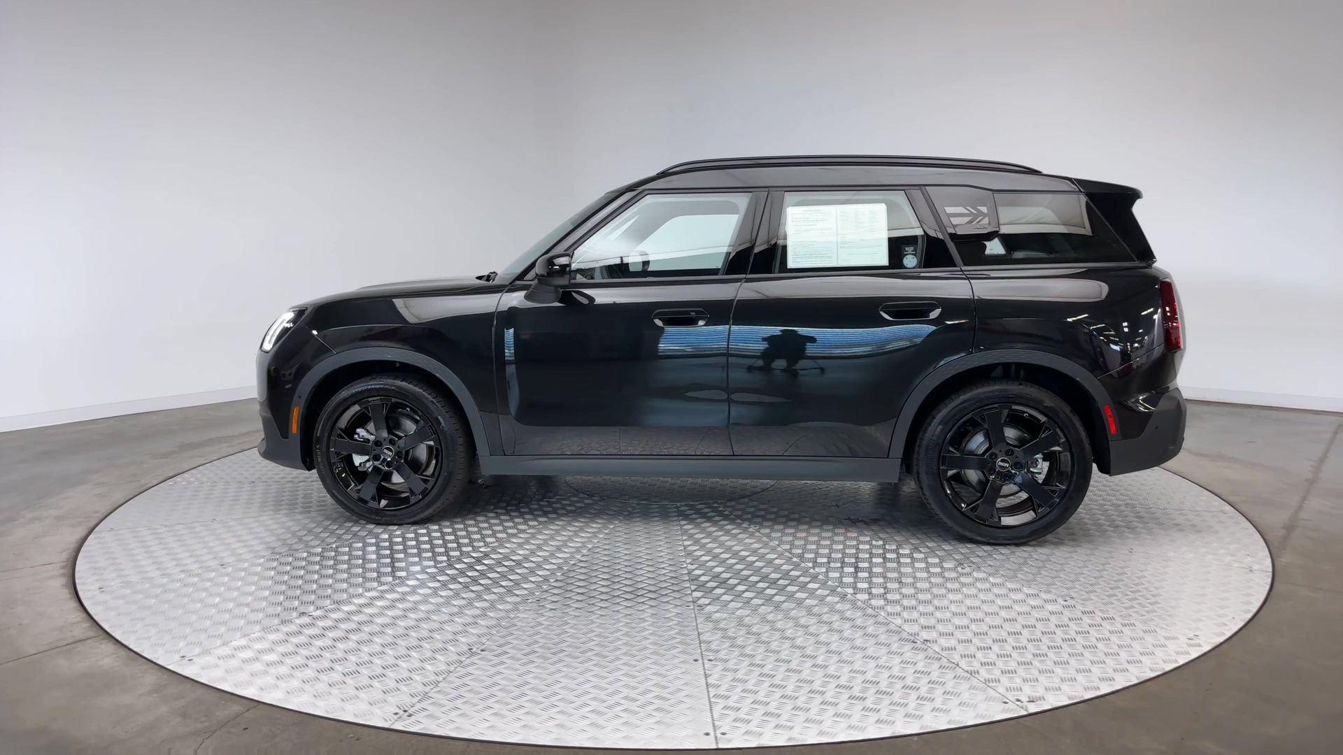 Used 2025 MINI Cooper Countryman S AWD/4WD image 5