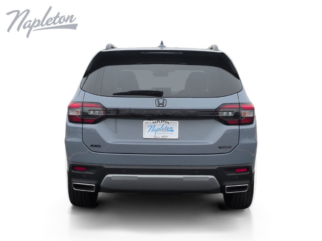New 2026 Honda Pilot Touring image 4