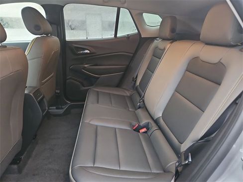 Used 2025 Chevrolet Trax ACTIV w/ Driver Confidence Package image 23