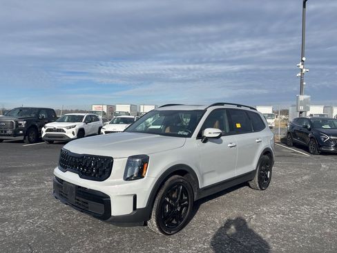Used 2025 Kia Telluride EX X-Line image 7
