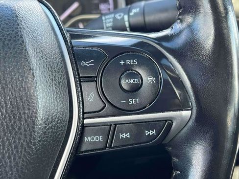 Certified 2023 Toyota Camry XLE image 24