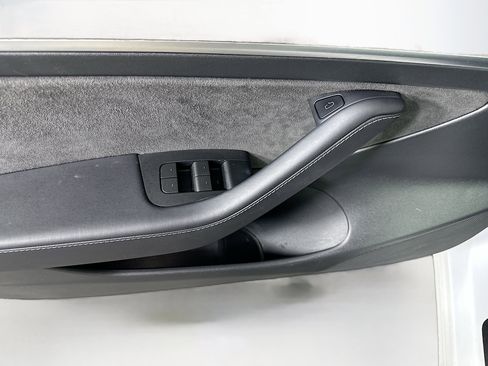 Used 2023 Tesla Model 3 Long Range image 15