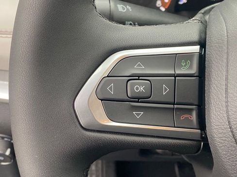 New 2026 Jeep Compass Limited AWD/4WD image 17