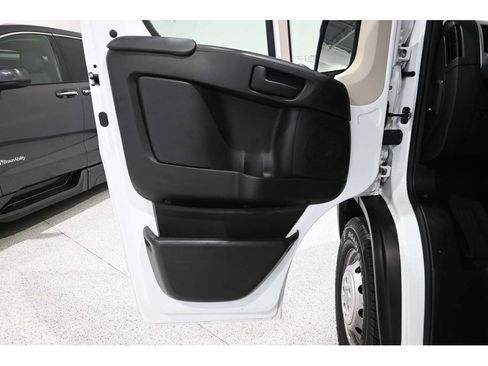 Used 2019 RAM ProMaster 1500 w/ Premium Appearance Group FWD image 24