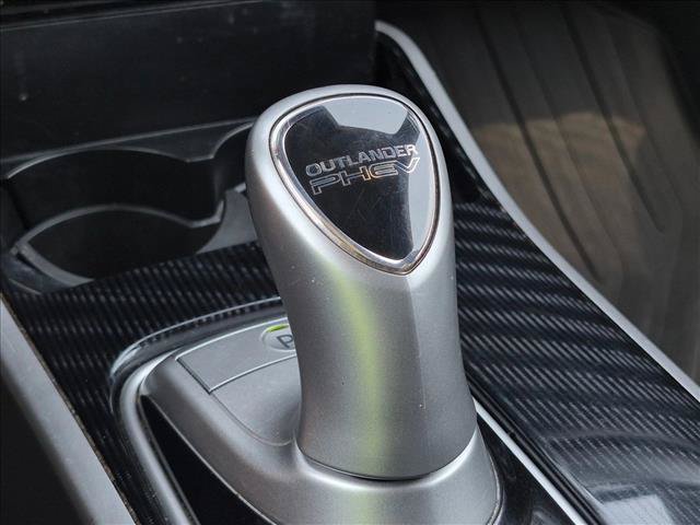 Used 2022 Mitsubishi Outlander GT AWD/4WD image 12
