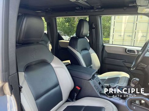 Used 2024 Ford Bronco Wildtrak AWD/4WD image 31