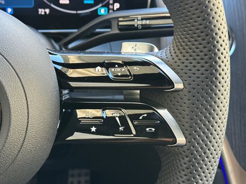 New 2026 Mercedes-Benz GLC 300 image 27