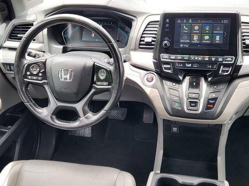 Used 2018 Honda Odyssey EX-L image 24